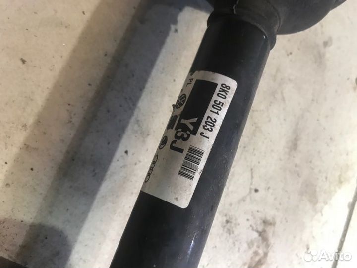 Привод задний левый Audi A4 cdnf 2010