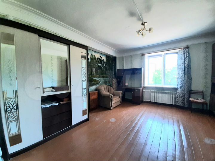 Комната 20 м² в 3-к., 2/3 эт.