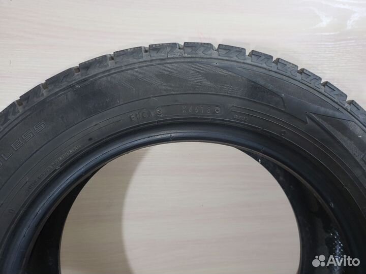 Dunlop Winter Maxx WM02 185/60 R15 84Q