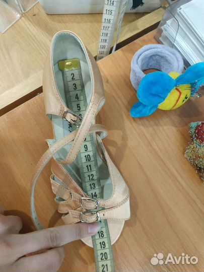 Новые туфли рейтинговые для танцев 19 см