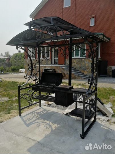 Мангальная зона premium с крышей и печью