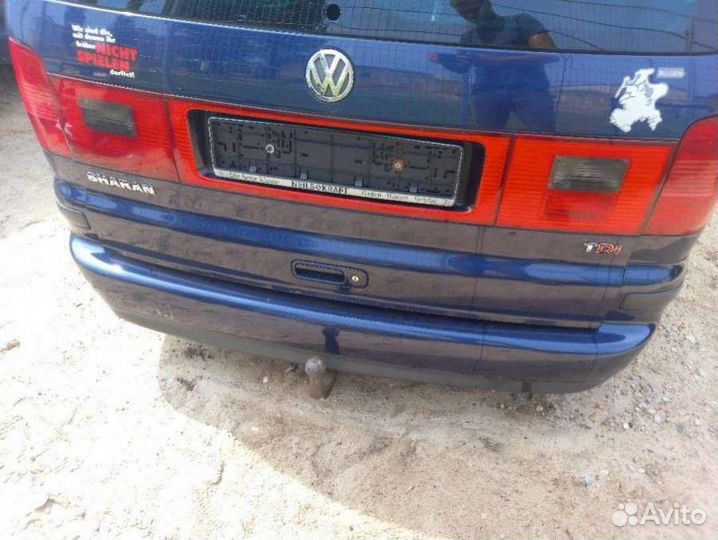 Бампер задний Volkswagen Sharan 1 restailing 2001