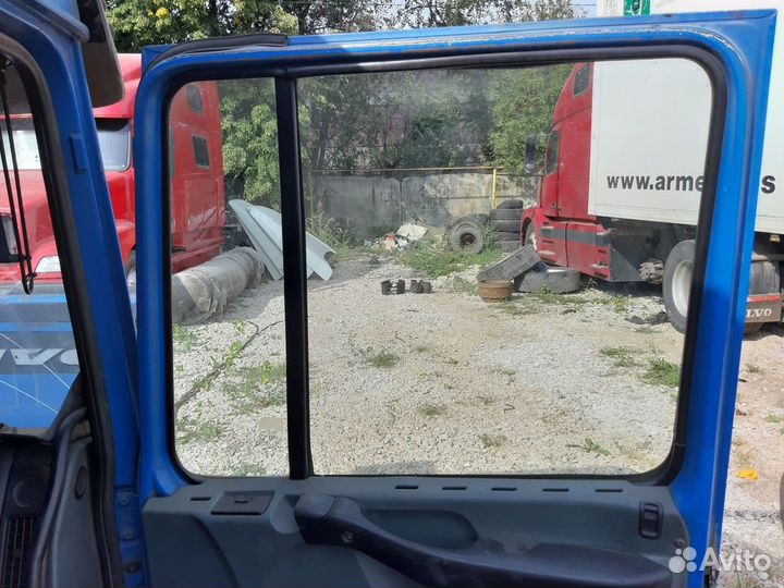 Дверь правая Daf XF105, Daf XF95