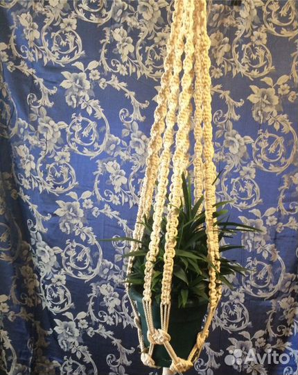 Подвес / кашпо для цветов макраме