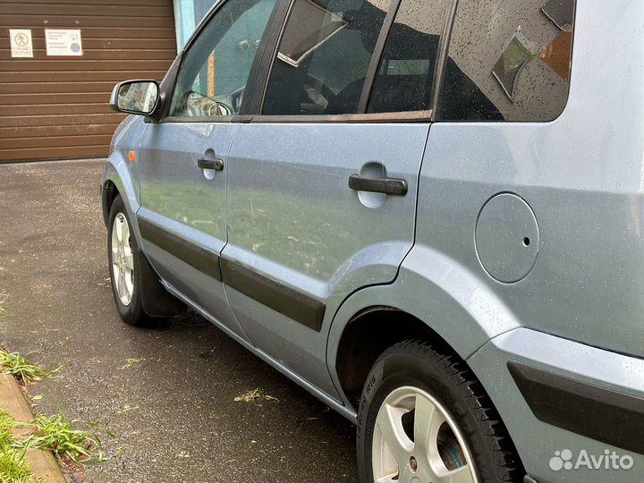 Ford Fusion 1.4 МТ, 2006, 232 000 км