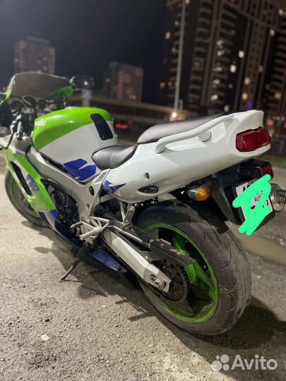 Kawasaki zx9r