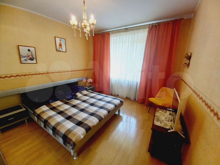 2-к. квартира, 57 м², 2/5 эт.