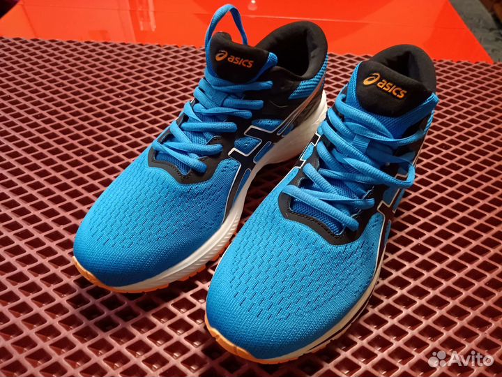 Кроссовки asics 44 размер