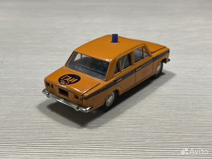 Модель 1/43 ваз 2101 гаи