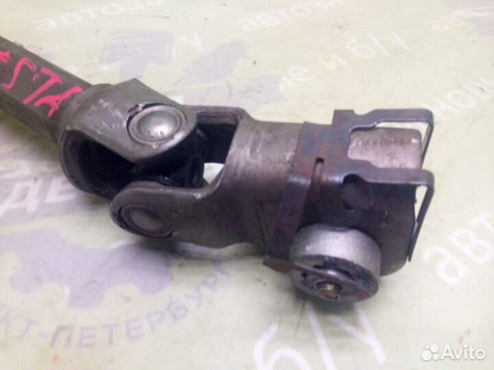 Рулевой кардан Ford Fiesta MK4 1.3 J4T 2001