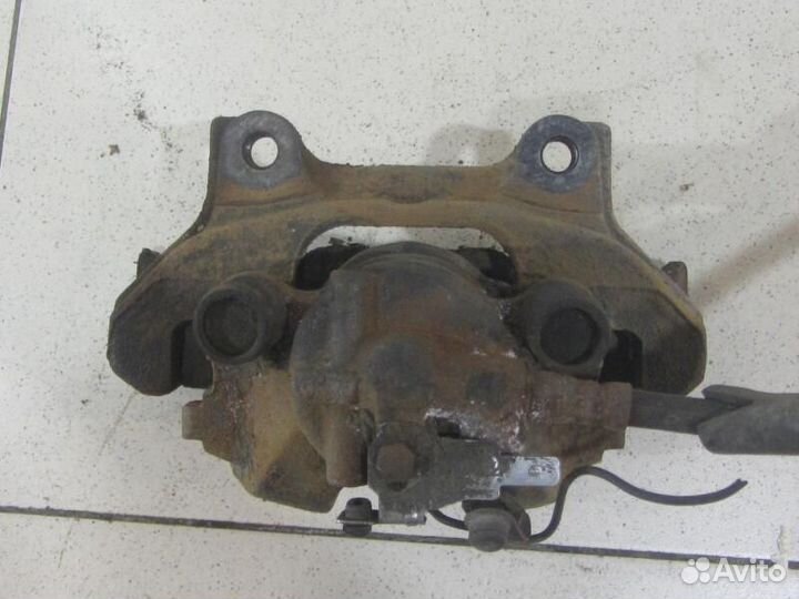 Суппорт передний левый