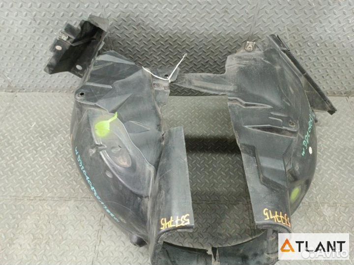 Подкрылок передний левый mercedes-benz C-class