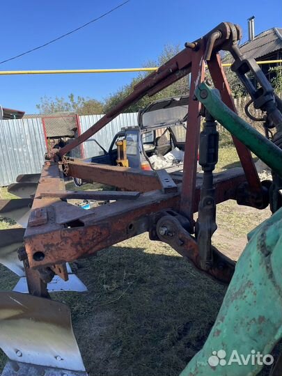 Плуг 5 корпусной