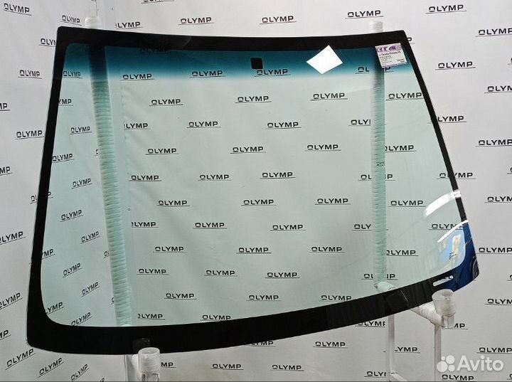 Стекло лобовое переднее Toyota Corolla NZE121