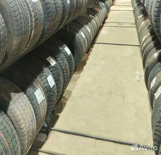 Bridgestone ST30 205/55 R16 91L