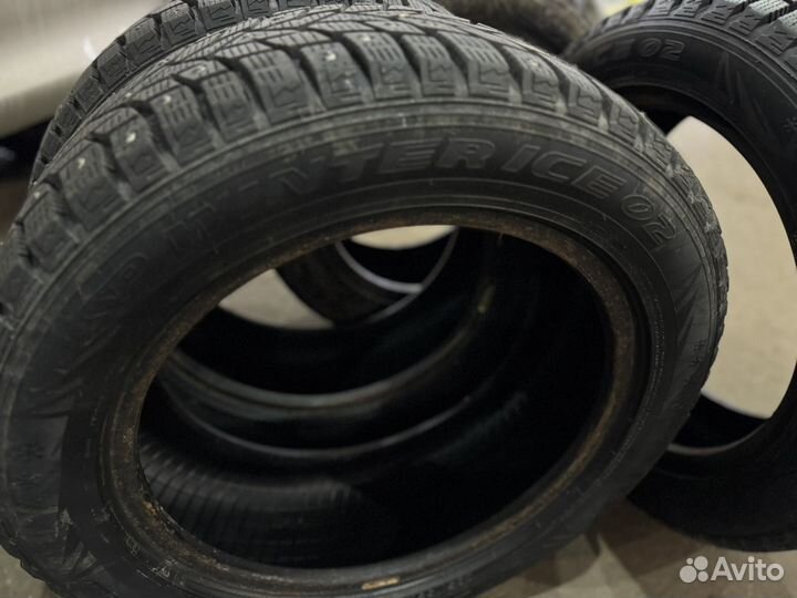 Dunlop SP Winter Ice02 205/55 R16 94T