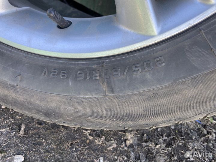 Комплект колес r16 5x114.3