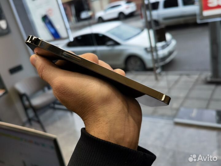 iPhone 12 Pro, 128 ГБ