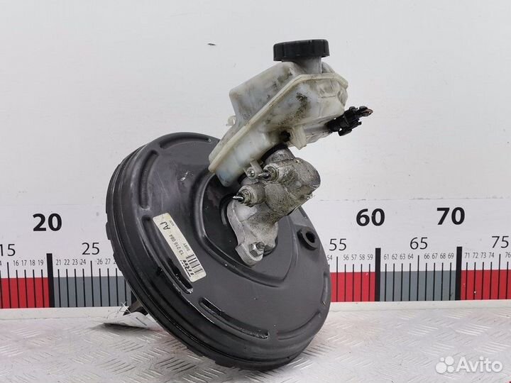 Усилитель тормозов вакуумный для Opel Zafira B