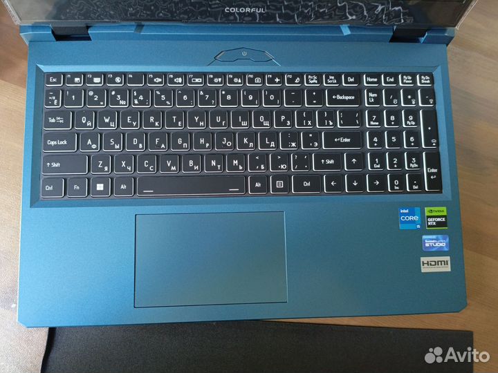 Ноутбук colorful p15 blue