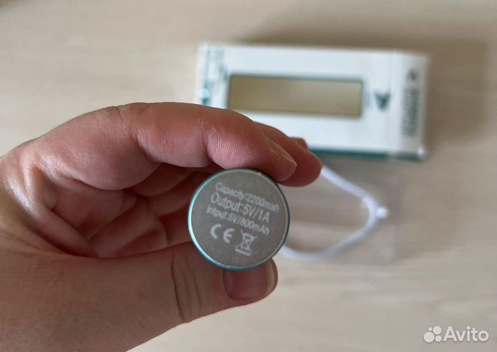 Новый внешний аккумулятор power bank 2200