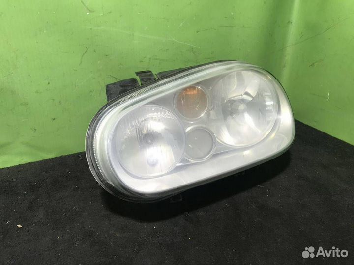 Фара левая галоген Volkswagen Golf 4 1997-2006