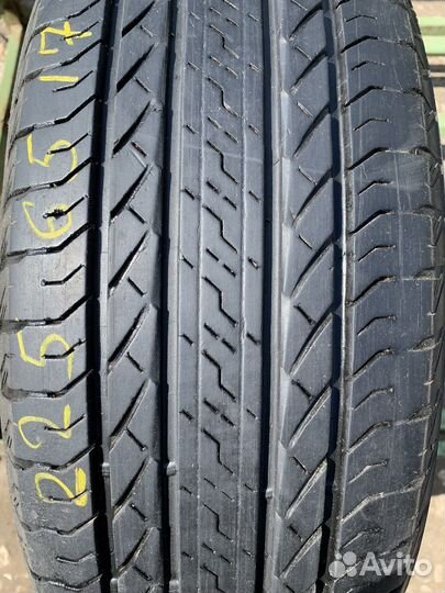 Bridgestone Ecopia EP850 225/65 R17