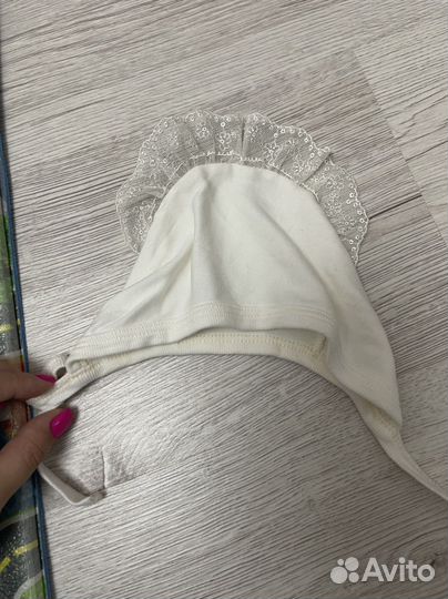 Комплект на выписку для девочки