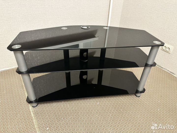Стеклянная тумба под тв