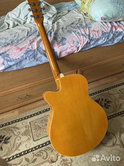 Акустическая гитара elitaro