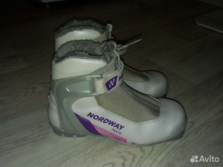 Лыжные ботинки Nordway 38 размер