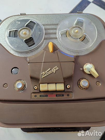 Раритетный магнитофон Комета мг-201