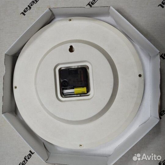 Часы настенные