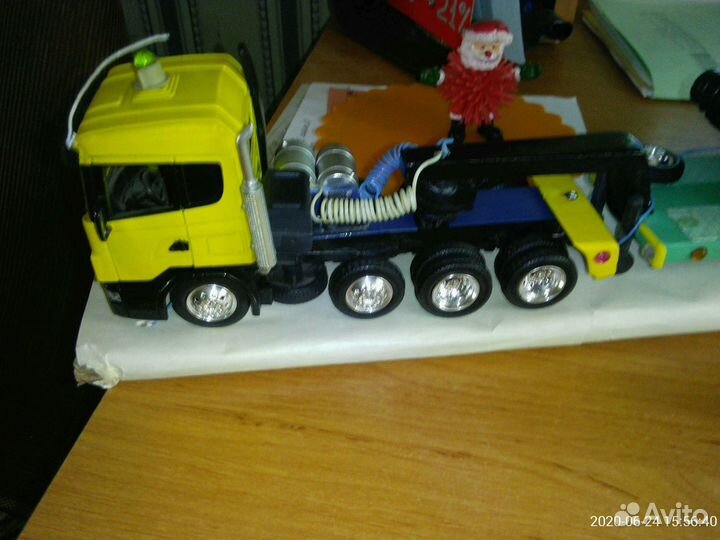 Модель 1 : 43 Скания 8 Х 4 + Трал (конверсия)