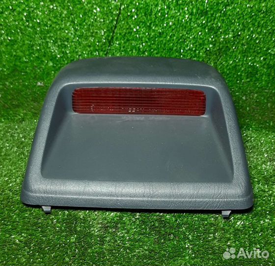 Стоп сигнал Ниссан Альмера Н16 седан