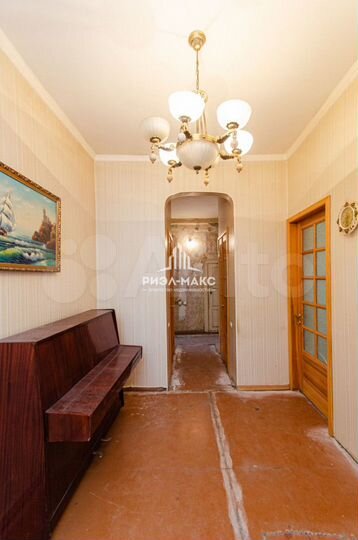 3-к. квартира, 86,5 м², 1/3 эт.