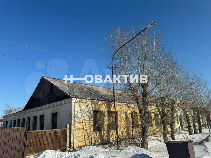 Сдам торговое помещение, 386 м²
