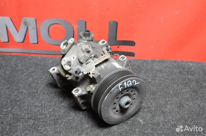 Компрессор кондиционера toyota auris ZRE151