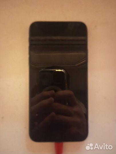 iPhone X, 64 ГБ