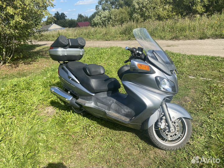 Suzuki SkyWave 650 LX
