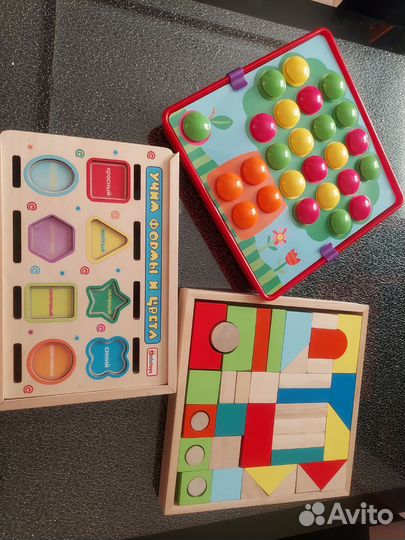Развивающие игрушки пакетом