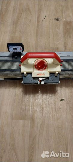 Ручная вязальная машинка