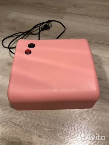 Лампа для сушки ногтей