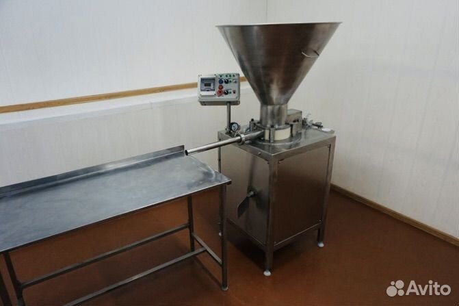 Шприц колбасный дозирующий с вакуумом(роторный)