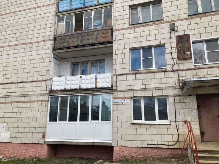 Комната 12 м², 1/9 эт.