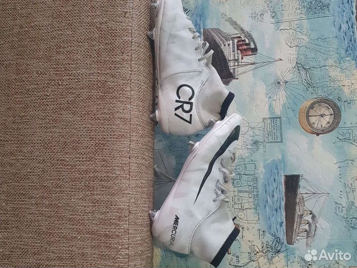 Футбольные бутсы nike mercurial