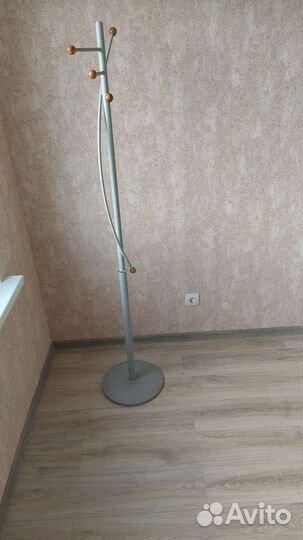 Вешалка для одежды напольная бу