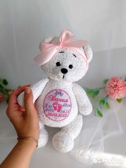 Именная игрушка с вышивкой метрикой