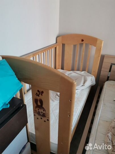 Детская кроватка