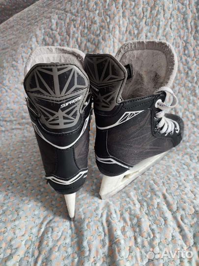 Хоккейные коньки bauer